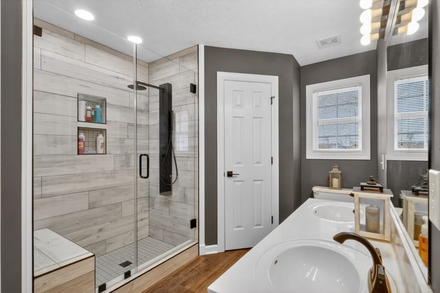 104 Grassmere Ct, Portland, TN 37148