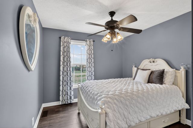 104 Grassmere Ct, Portland, TN 37148