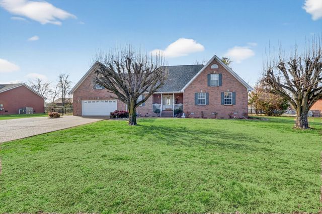 104 Grassmere Ct, Portland, TN 37148