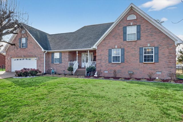 104 Grassmere Ct, Portland, TN 37148