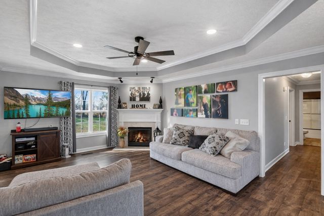 104 Grassmere Ct, Portland, TN 37148