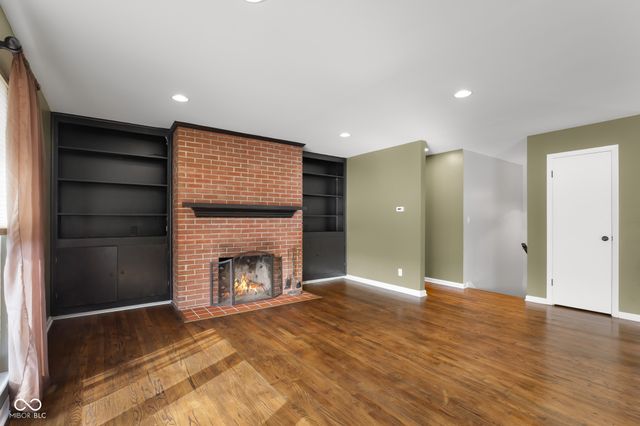 8421 W Old Nashville Road, Columbus, IN 47201