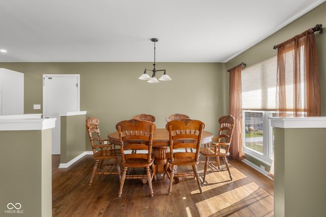 8421 W Old Nashville Road, Columbus, IN 47201