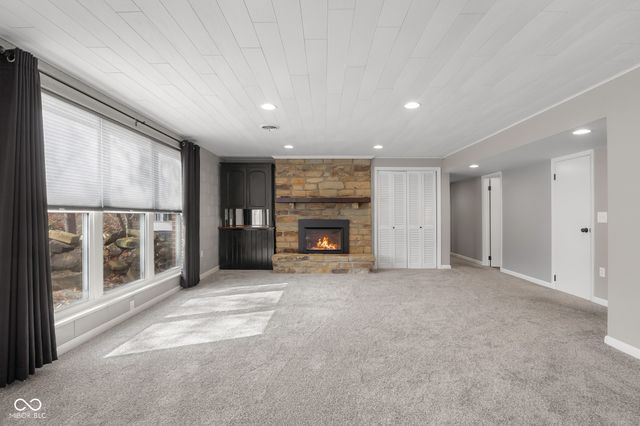 8421 W Old Nashville Road, Columbus, IN 47201