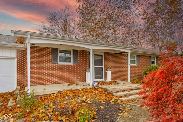 8421 W Old Nashville Road, Columbus, IN 47201