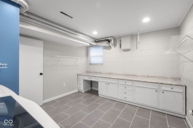 8421 W Old Nashville Road, Columbus, IN 47201