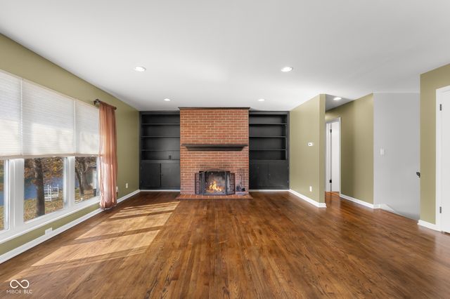 8421 W Old Nashville Road, Columbus, IN 47201