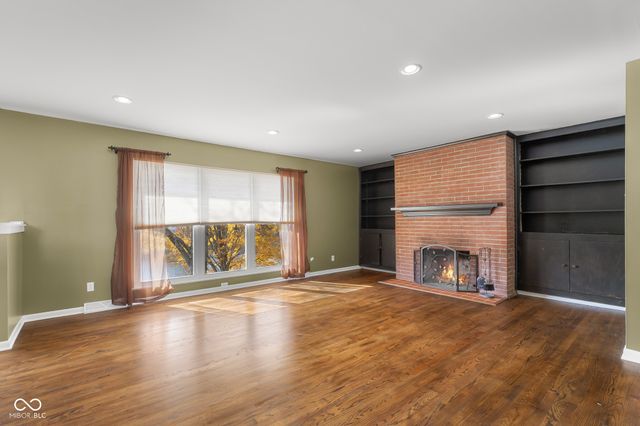 8421 W Old Nashville Road, Columbus, IN 47201