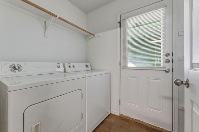 2405 E 9th ST A, Austin, TX 78702