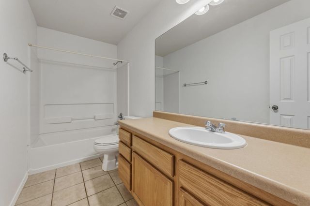 2405 E 9th ST A, Austin, TX 78702