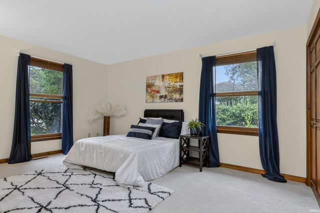 51200 Pheasant Run Drive, Granger, IN 46530