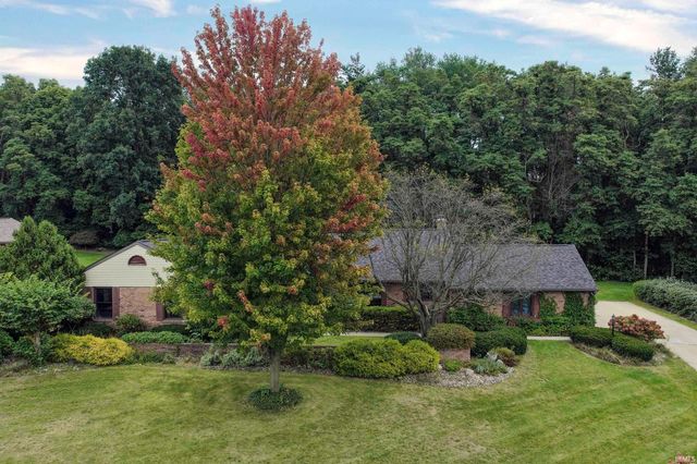 51200 Pheasant Run Drive, Granger, IN 46530