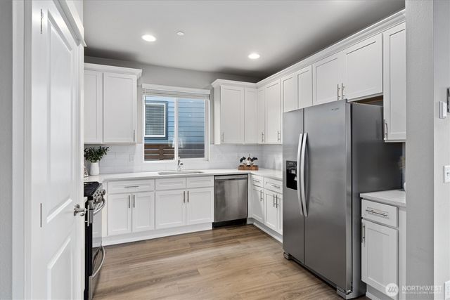 18774 E Edmunds Court E, Bonney Lake, WA 98391
