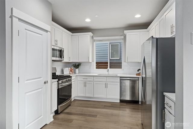 18774 E Edmunds Court E, Bonney Lake, WA 98391
