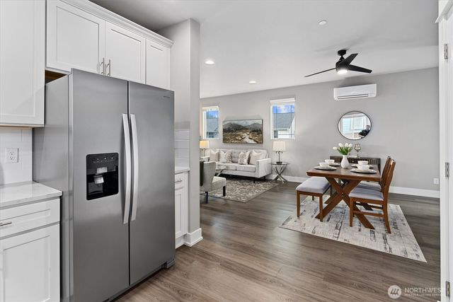 18774 E Edmunds Court E, Bonney Lake, WA 98391