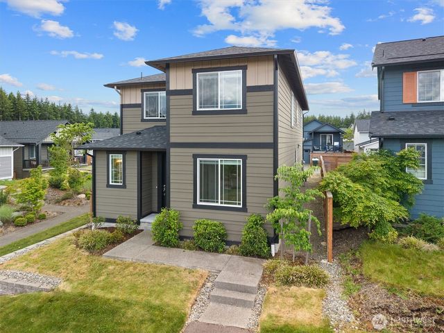 18774 E Edmunds Court E, Bonney Lake, WA 98391