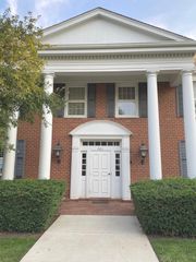 521 Coventry Lane 5, Crystal Lake, IL 60014