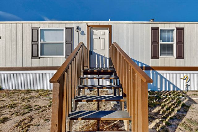 16 Karah Lane, Estancia, NM 87016