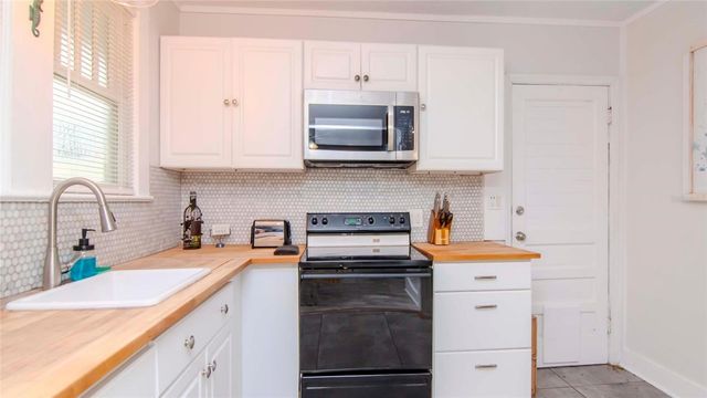 1466 LAURA STREET, Clearwater, FL 33755