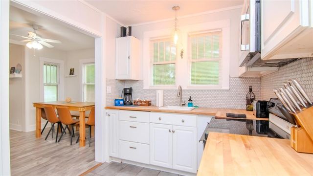 1466 LAURA STREET, Clearwater, FL 33755