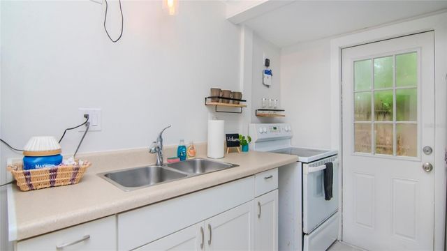 1466 LAURA STREET, Clearwater, FL 33755
