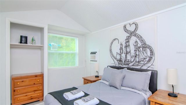 1466 LAURA STREET, Clearwater, FL 33755