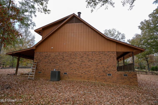 131 Chapel Clliff Drive, Raymond, MS 39154
