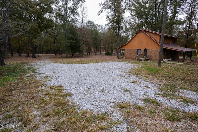 131 Chapel Clliff Drive, Raymond, MS 39154