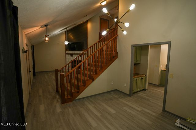 131 Chapel Clliff Drive, Raymond, MS 39154