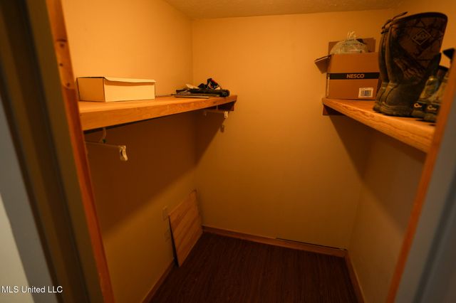 131 Chapel Clliff Drive, Raymond, MS 39154