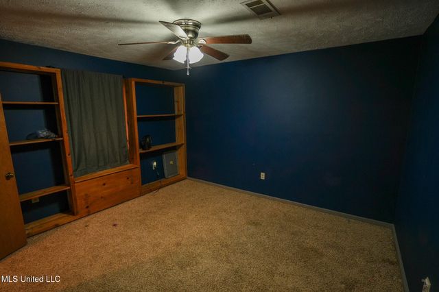 131 Chapel Clliff Drive, Raymond, MS 39154