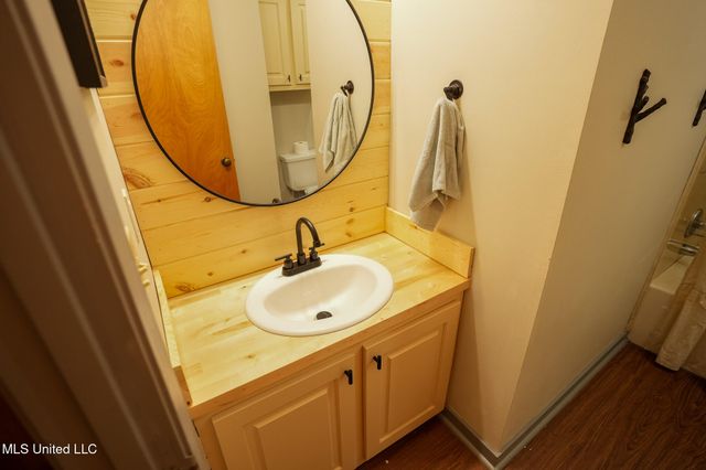 131 Chapel Clliff Drive, Raymond, MS 39154