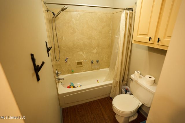 131 Chapel Clliff Drive, Raymond, MS 39154