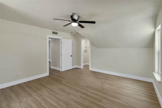 6112 W Poly Webb Road, Arlington, TX 76016