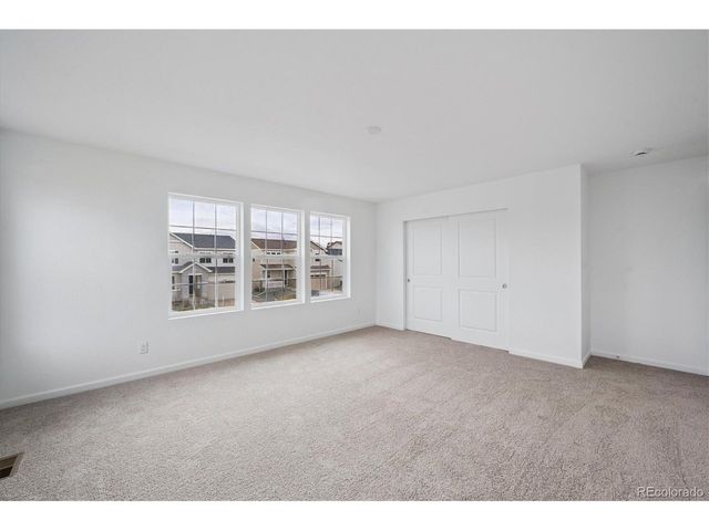 4325 Elkwood Ct, Johnstown, CO 80534