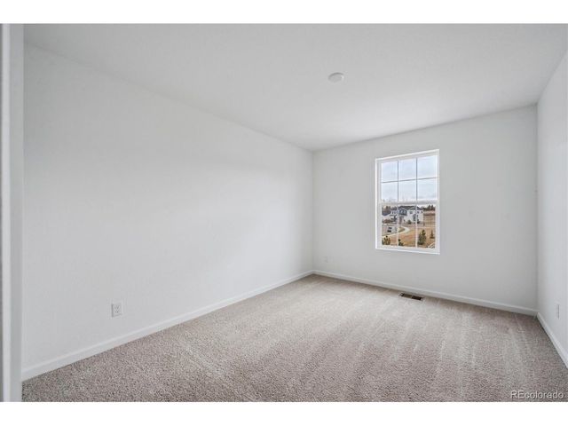 4325 Elkwood Ct, Johnstown, CO 80534