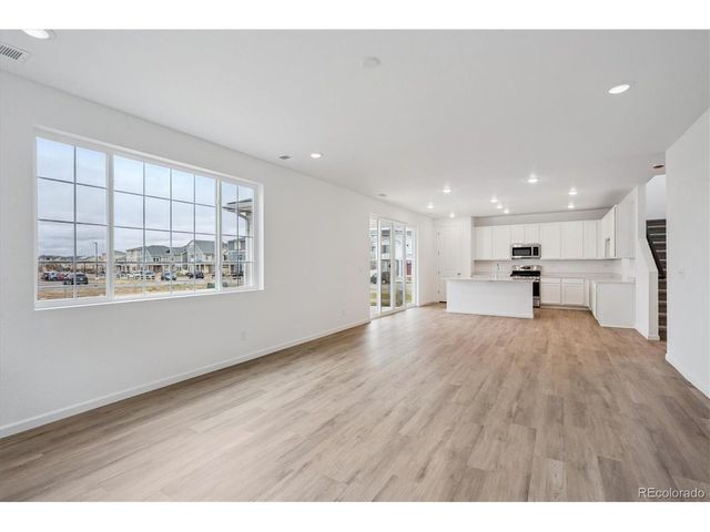 4325 Elkwood Ct, Johnstown, CO 80534