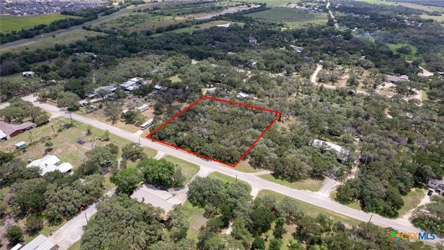 870 High Low Drive, New Braunfels, TX 78132