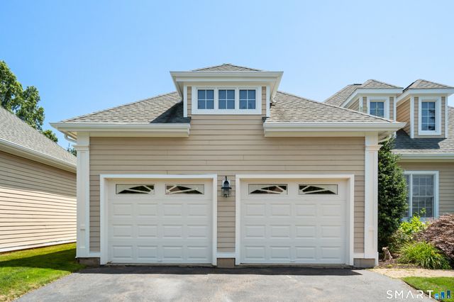 19 Mulligan Drive 19, Wallingford, CT 06492