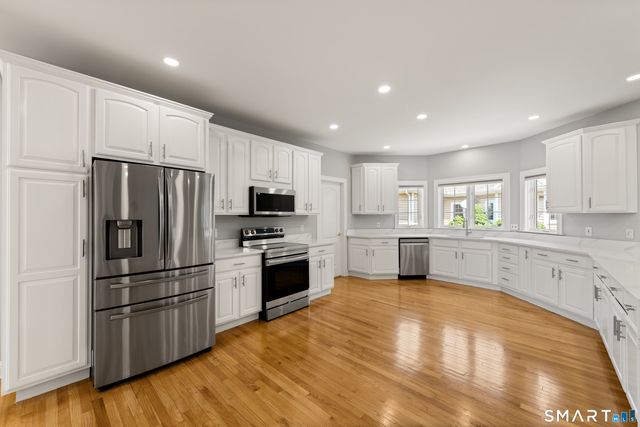 19 Mulligan Drive 19, Wallingford, CT 06492
