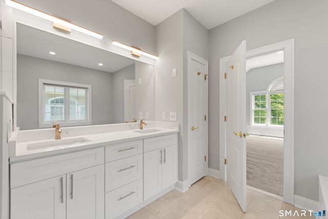 19 Mulligan Drive 19, Wallingford, CT 06492