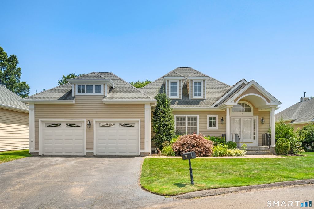 19 Mulligan Drive 19, Wallingford, CT 06492