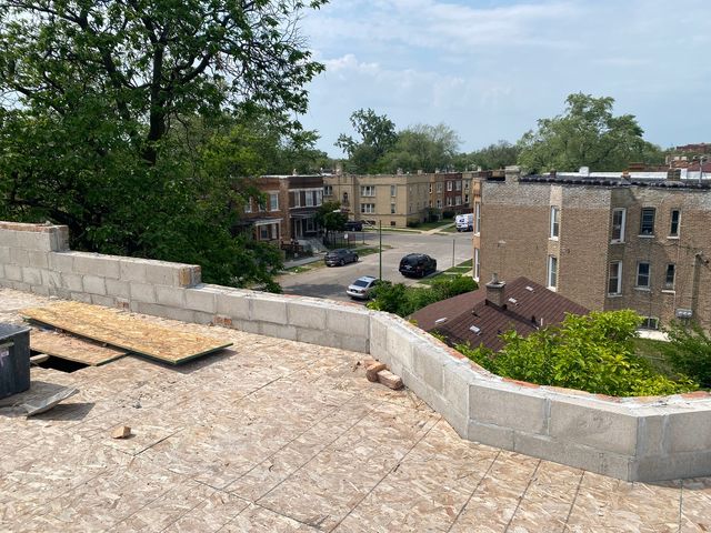 6817 S Champlain Avenue, Chicago, IL 60637