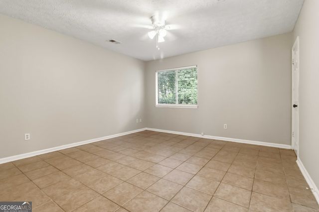 8227 Englewood Trail, Riverdale, GA 30274