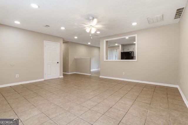 8227 Englewood Trail, Riverdale, GA 30274