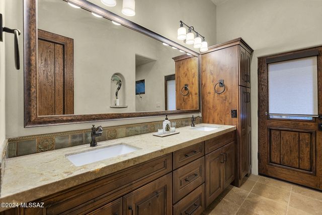 31 Santa Gertrudis Lane, Tumacacori, AZ 85640