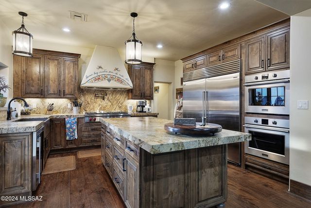 31 Santa Gertrudis Lane, Tumacacori, AZ 85640