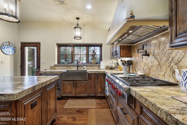 31 Santa Gertrudis Lane, Tumacacori, AZ 85640