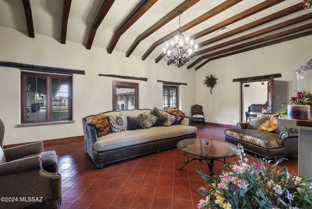 31 Santa Gertrudis Lane, Tumacacori, AZ 85640