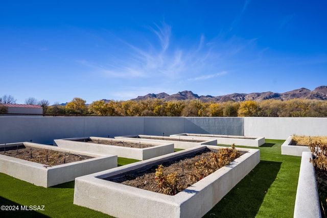 31 Santa Gertrudis Lane, Tumacacori, AZ 85640